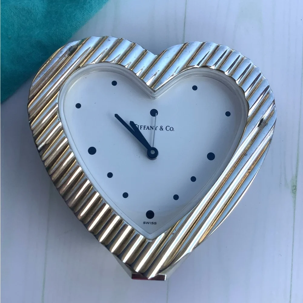 Authentic Tiffany & Co. Heart-Shaped Silver Table Clock🩵🤍🩵